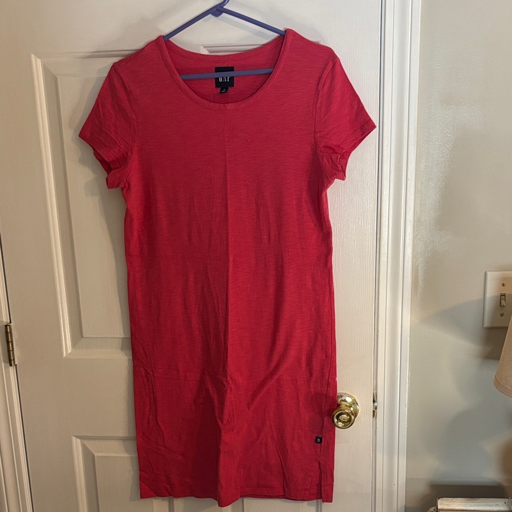 GAP Women's Bright Pink T-Shirt Dress